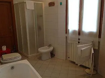 Riva Reno Penzion Boloňa